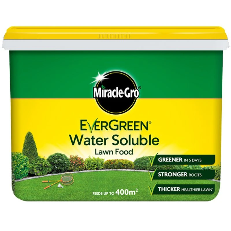 Miracle Gro EverGreen Water Soluble Lawn Food - Image 2