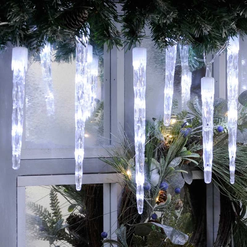 24 Colour Changing Icicle LED Lights On Clear Cable - Image 7